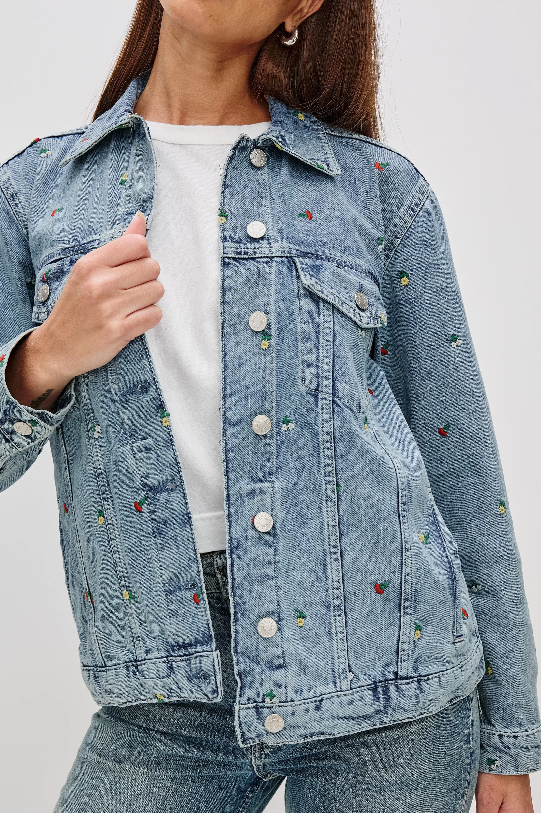 GROVE BOYFRIEND TRUCKER JACKET - FLOWER FIELD