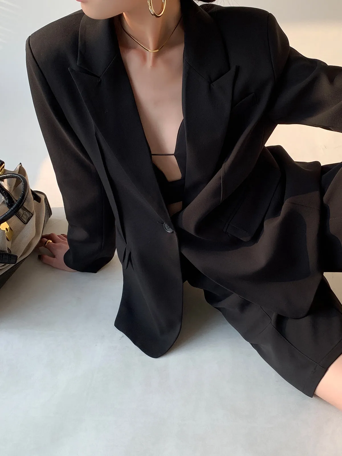 Tailored Slim Waist Jacket - Black